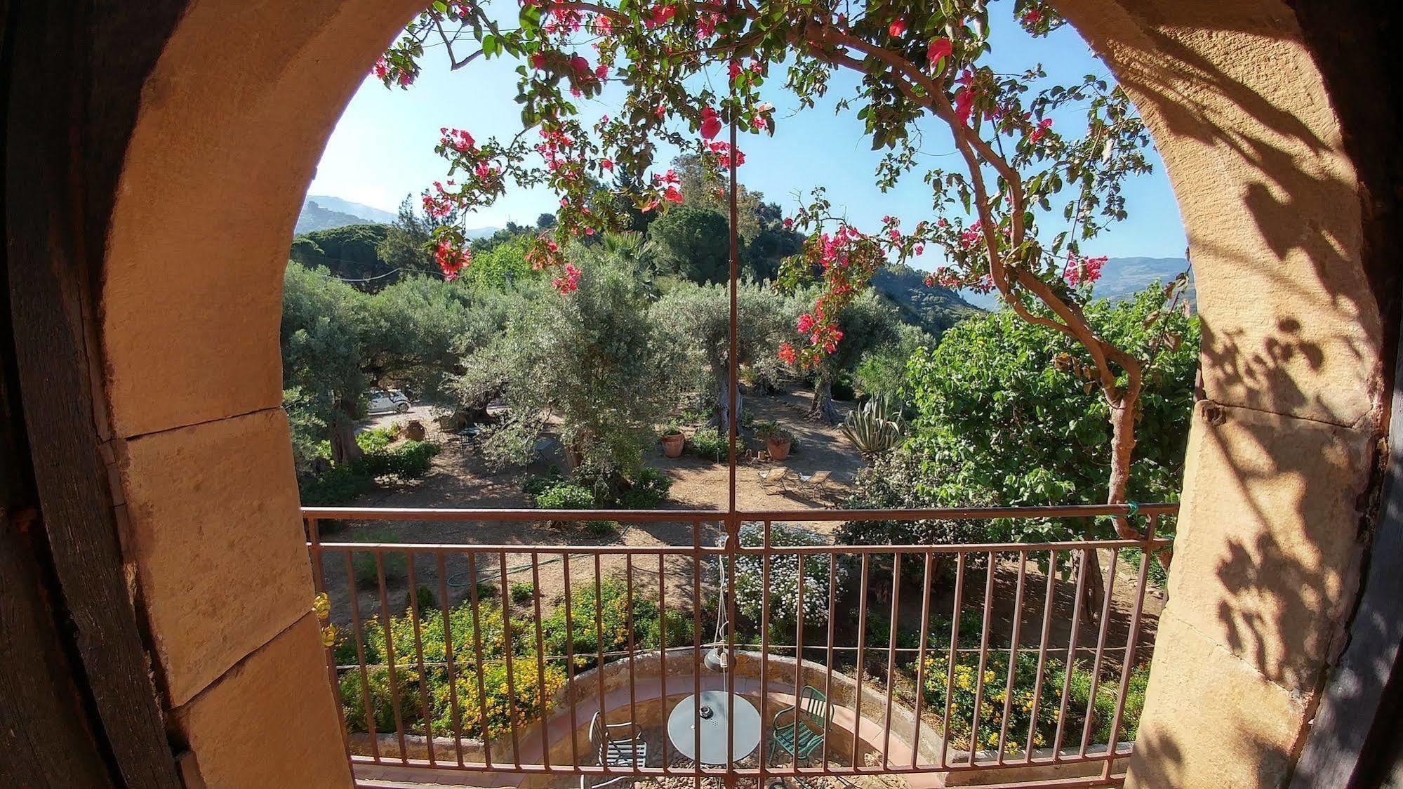 فيلا Casa Migliaca Pettineo المظهر الخارجي الصورة